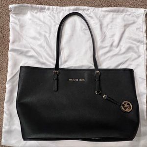 Michael Kors Jet Set Travel Large Saffiano Leather Tote Bag